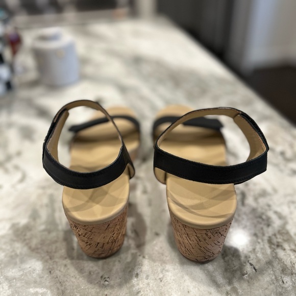 ABEO RIVIERA STRAP SANDAL METATARSAL - Picture 6 of 9